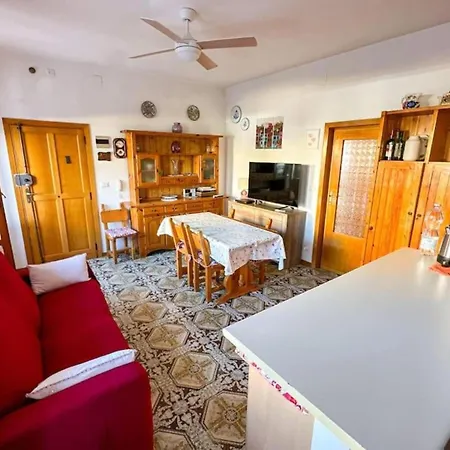 Clhome Front Terrace *